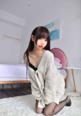 老师把我抱到办公室添我
